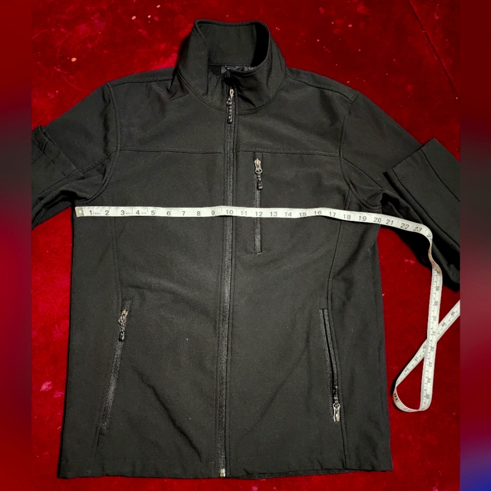 Swiss Tech 🇨🇭 Black Full Zipper Jacket - Picture 5 of 11